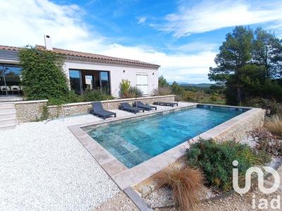 Maison - 185 m² - 6 pièces