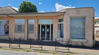 Local d'activité / Entrepôt - 160 m² - 2 pièces