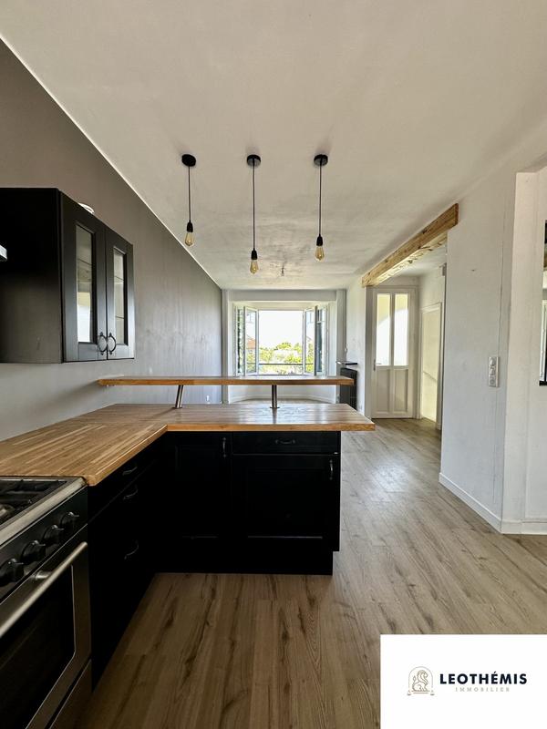 Maison ancienne - 134 m² - 4 pièces