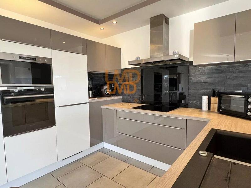 Villa - 120 m² - 4 pièces