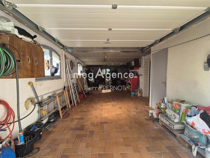 Maison traditionnelle - 134 m² - 5 pièces