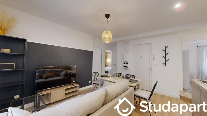 Chambre - 11 m² - 1 pièce