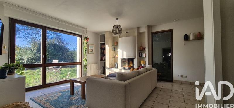 Maison - 102 m² - 4 pièces