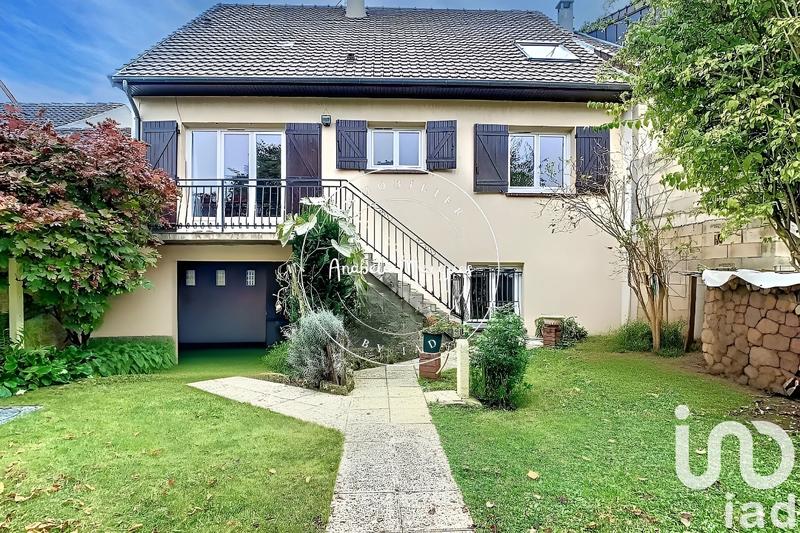 Maison - 184 m² - 7 pièces