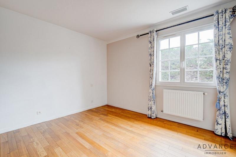 Maison - 188 m² - 6 pièces