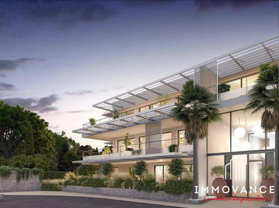 Appartement - 99 m² - 4 pièces