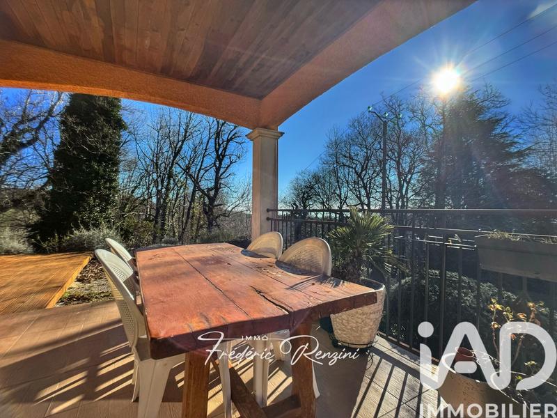 Maison - 127 m² - 6 pièces