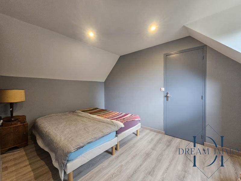 Maison traditionnelle - 120 m² - 6 pièces