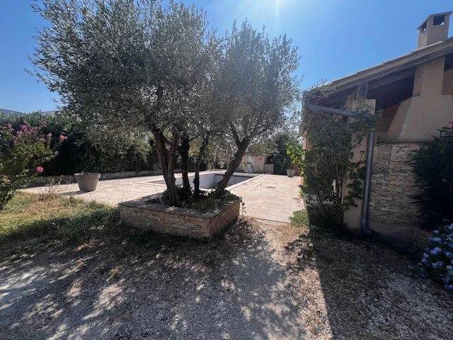 Maison - 123 m² - 5 pièces