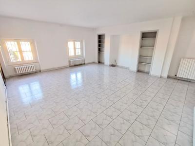 Appartement - 84 m² - 3 pièces