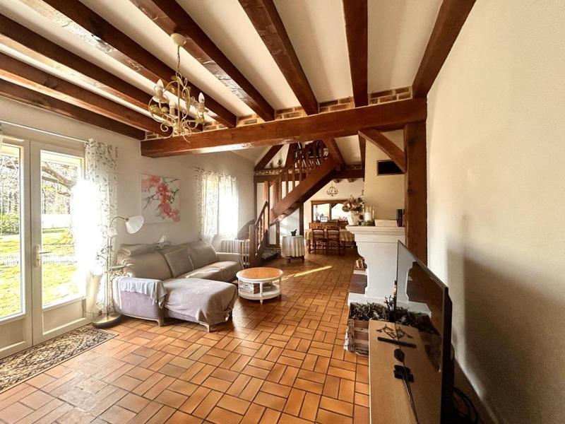 Maison traditionnelle - 135 m² - 6 pièces