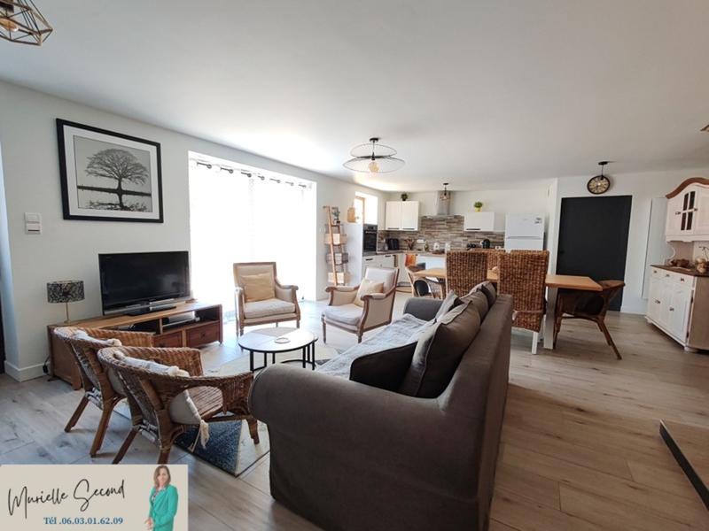 Maison - 90 m² - 3 pièces