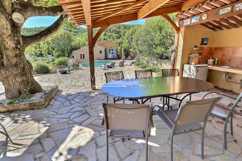 Villa - 187 m² - 5 pièces