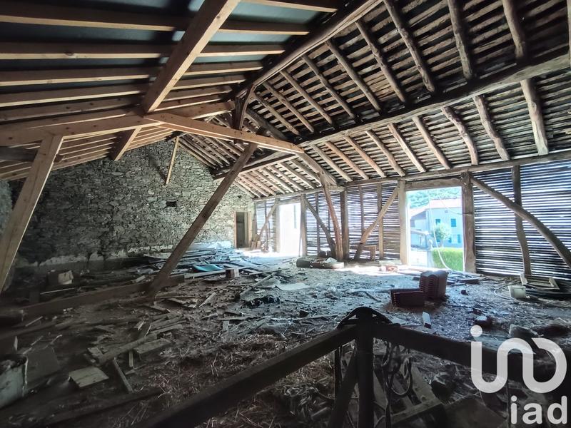 Maison - 202 m² - 7 pièces