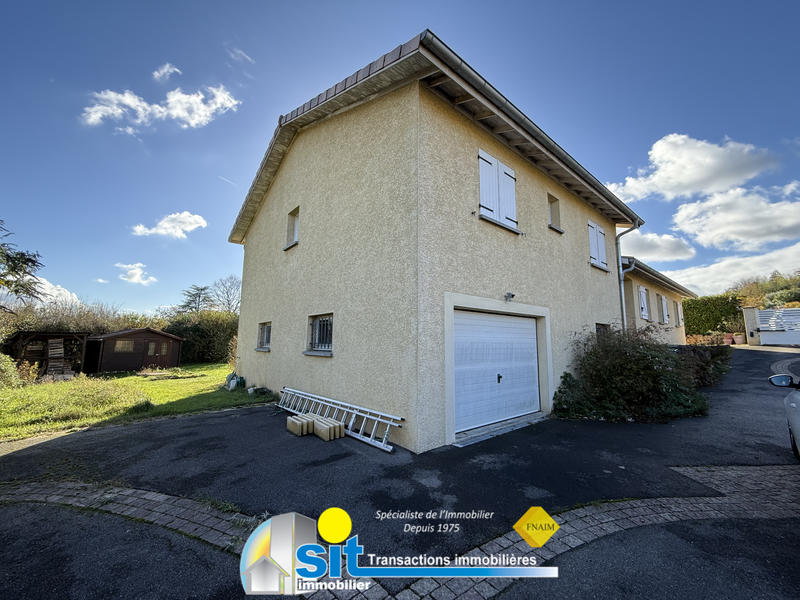 Maison - 163 m² - 7 pièces