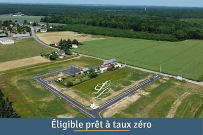 Terrain de lotissements - 703 m²