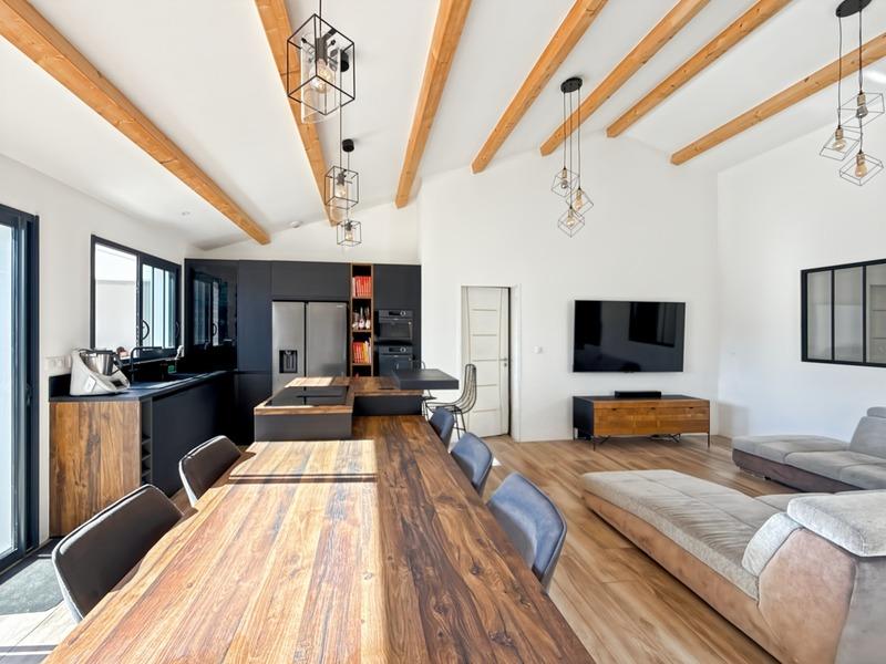 Maison - 150 m² - 6 pièces