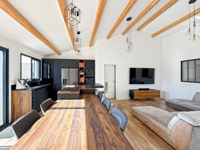 Maison - 150 m² - 6 pièces