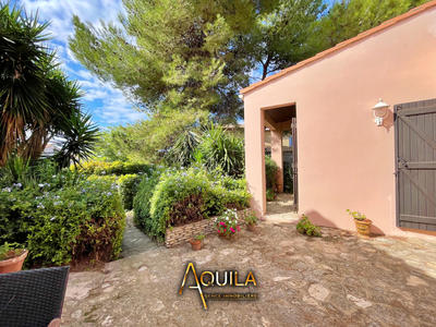 Villa - 100 m² - 6 pièces