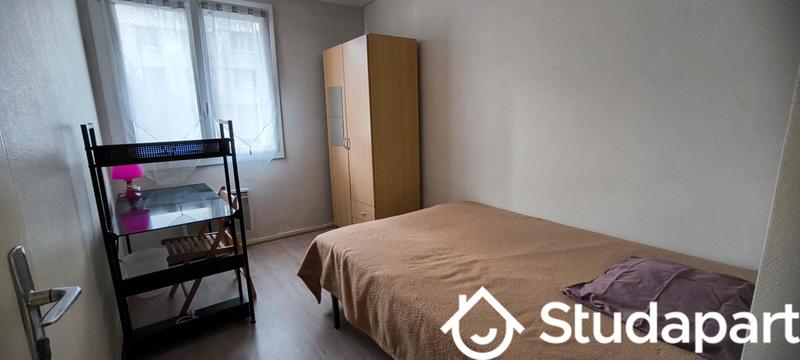 Chambre - 10 m² - 1 pièce