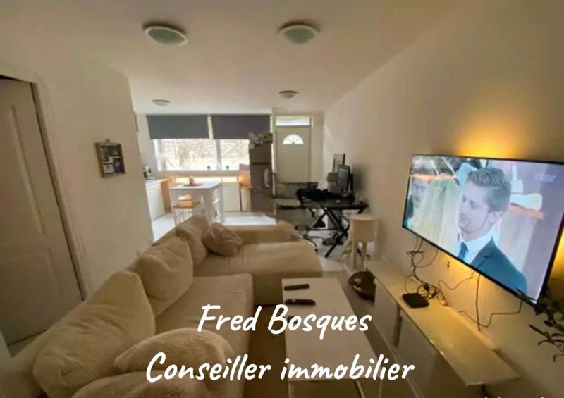 Immeuble - 218 m² - 11 pièces