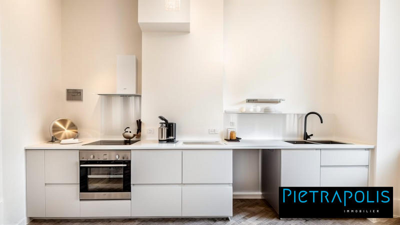 Appartement - 132 m² - 5 pièces