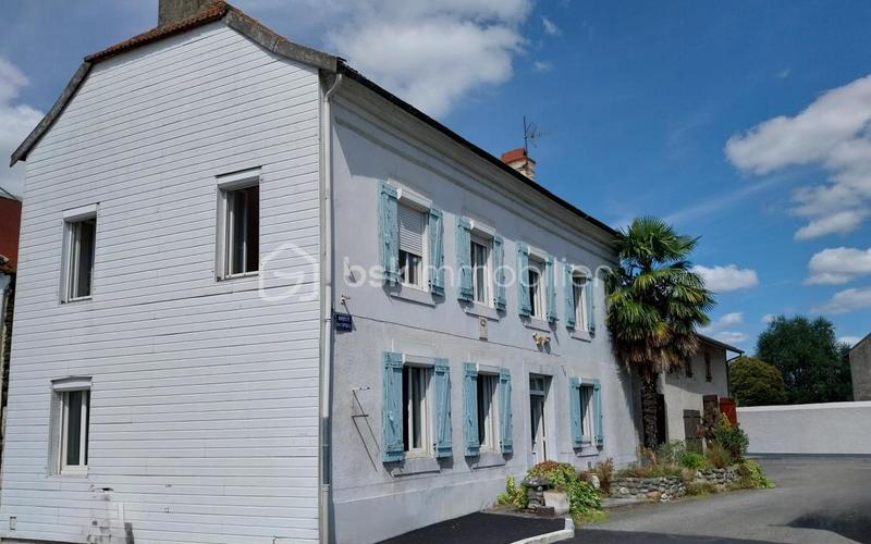 Maison - 150 m² - 6 pièces