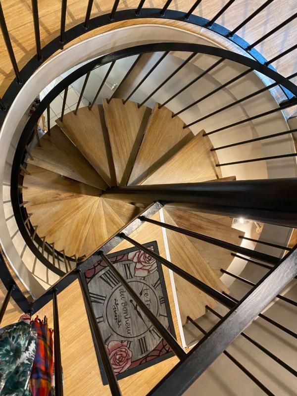 Maison - 700 m² - 15 pièces