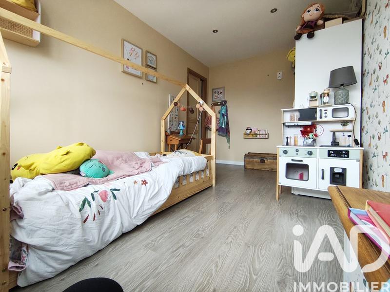 Maison - 95 m² - 7 pièces