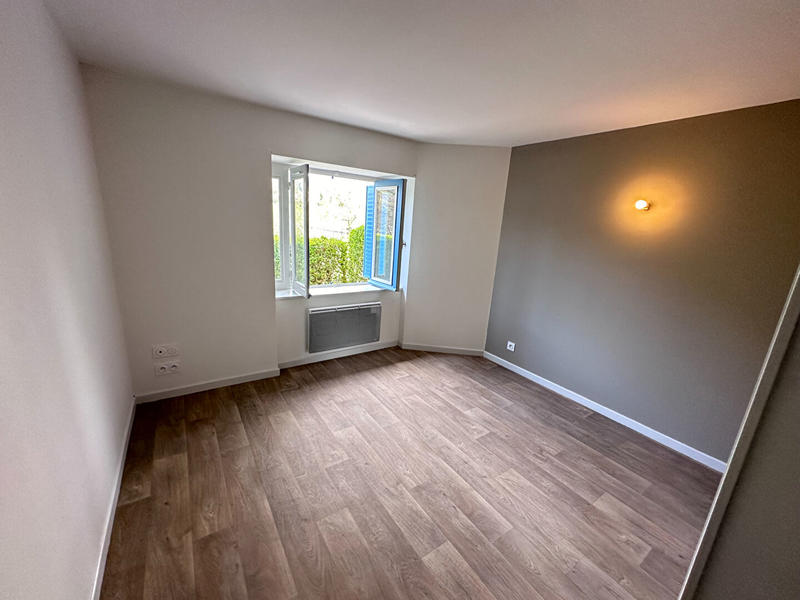 Appartement - 100 m² - 4 pièces