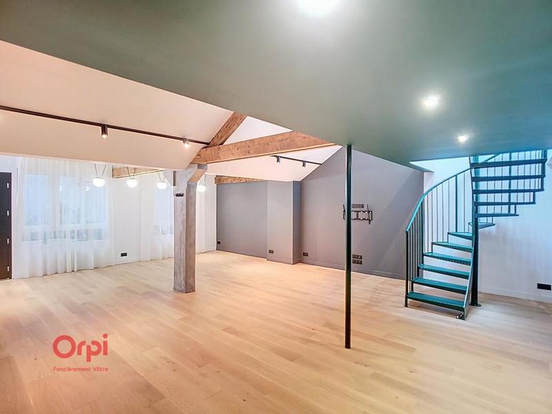 Duplex - 133 m² - 5 pièces