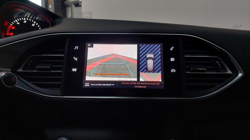 Peugeot 308 BlueHDi 130 Eat8 s&amp;S Allure Business