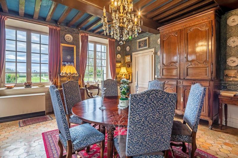 Manoir - 294 m² - 8 pièces