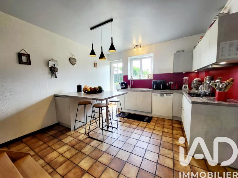 Maison - 220 m² - 7 pièces