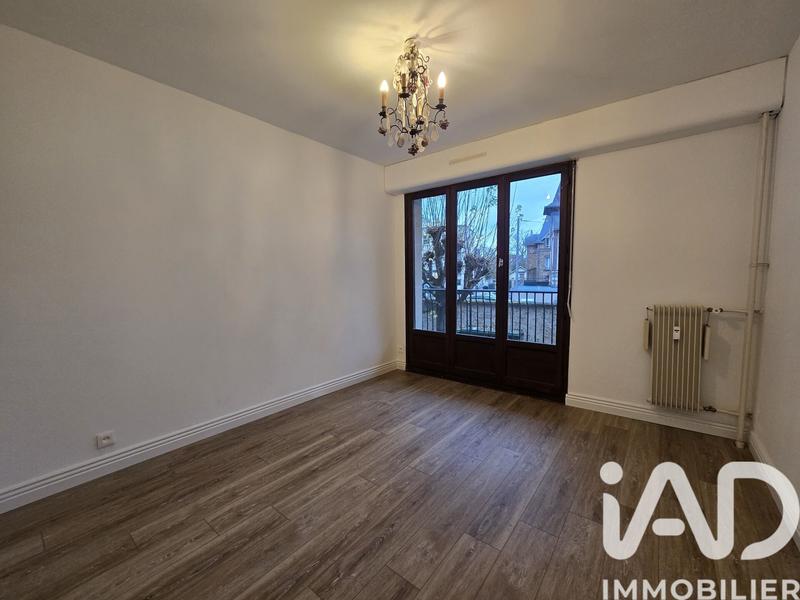 Appartement - 95 m² - 5 pièces