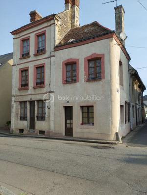 Maison - 127 m² - 8 pièces