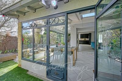 Maison - 160 m² - 8 pièces