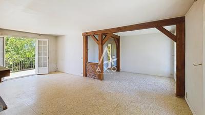 Maison - 97 m² - 4 pièces