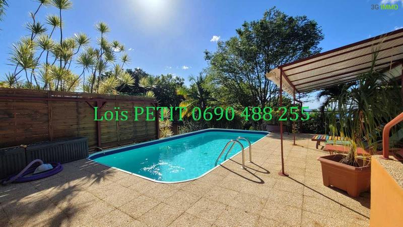 Maison - 367 m² - 11 pièces