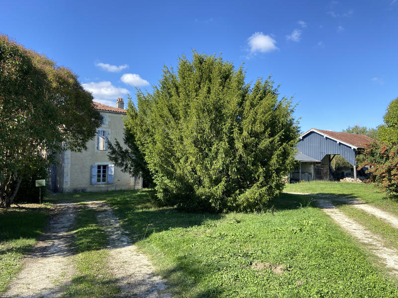 Maison - 173 m² - 11 pièces