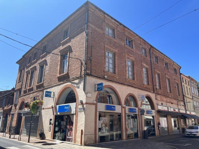 Appartement - 215 m² - 5 pièces