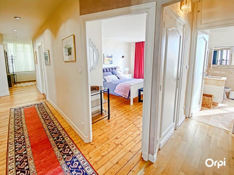 Appartement - 99 m² - 2 pièces