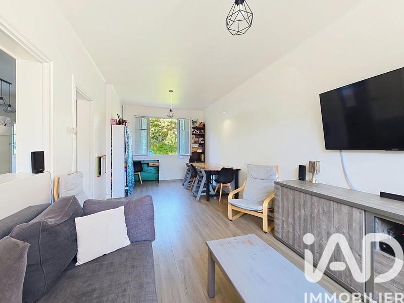 Maison - 81 m² - 5 pièces