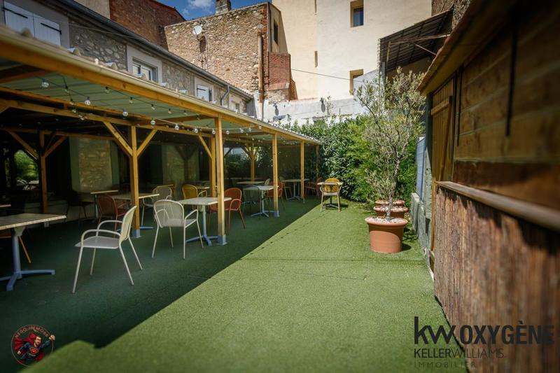 Local commercial - 700 m² - 20 pièces