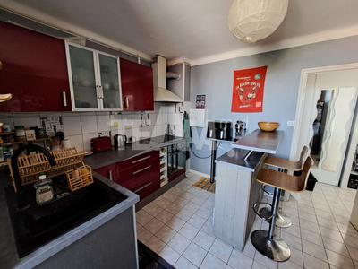 Appartement - 77 m² - 3 pièces