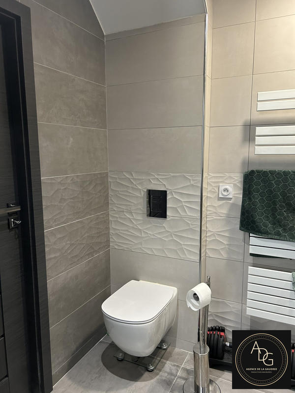 Maison contemporaine - 150 m² - 6 pièces