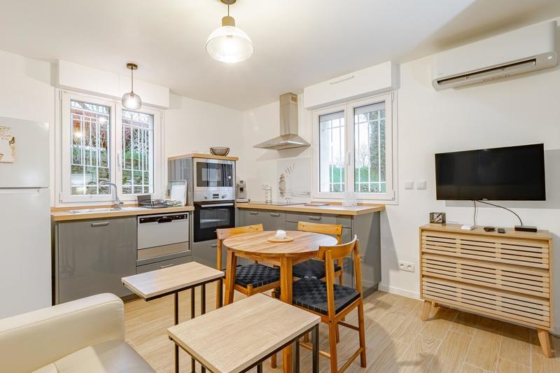 Maison - 141 m² - 7 pièces