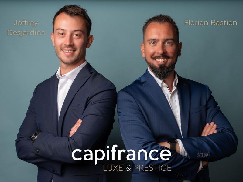 Maison bourgeoise - 289 m² - 13 pièces