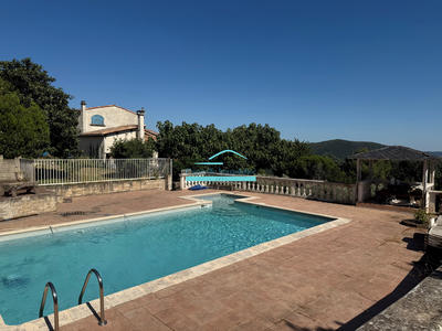 Villa - 170 m² - 5 pièces