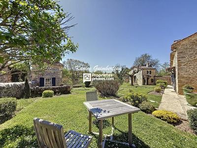 Longère - 256 m² - 7 pièces